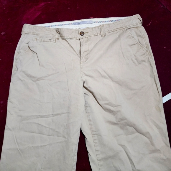 Old Navy Pants - Picture 5 of 8
